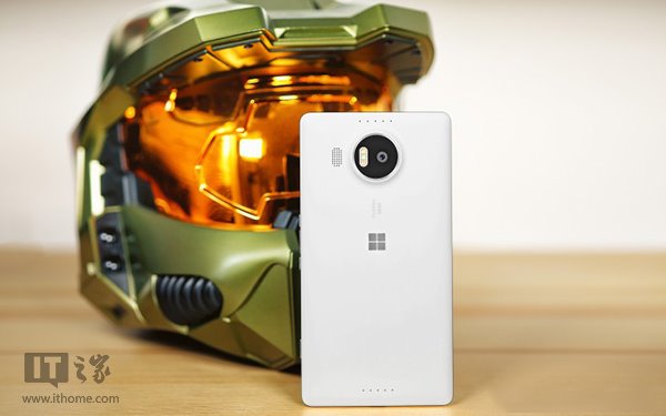 这可能是微软最好的移动设备：Lumia950 XL深度评测